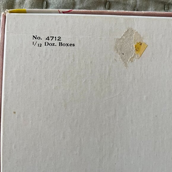 Vintage Kiddies Kerchiefs Humpty Dumpty Embroidered Handkerchief Set - Picture 5 of 5